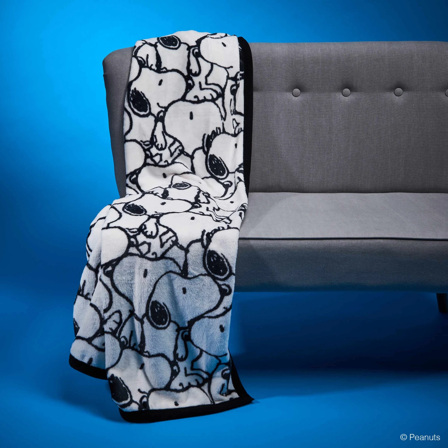 PEANUTS Decke Snoopy Allover B 130 X T 170cm 5 PEANUTS Decke Snoopy Allover B 130 X T 170cm – Bild 5