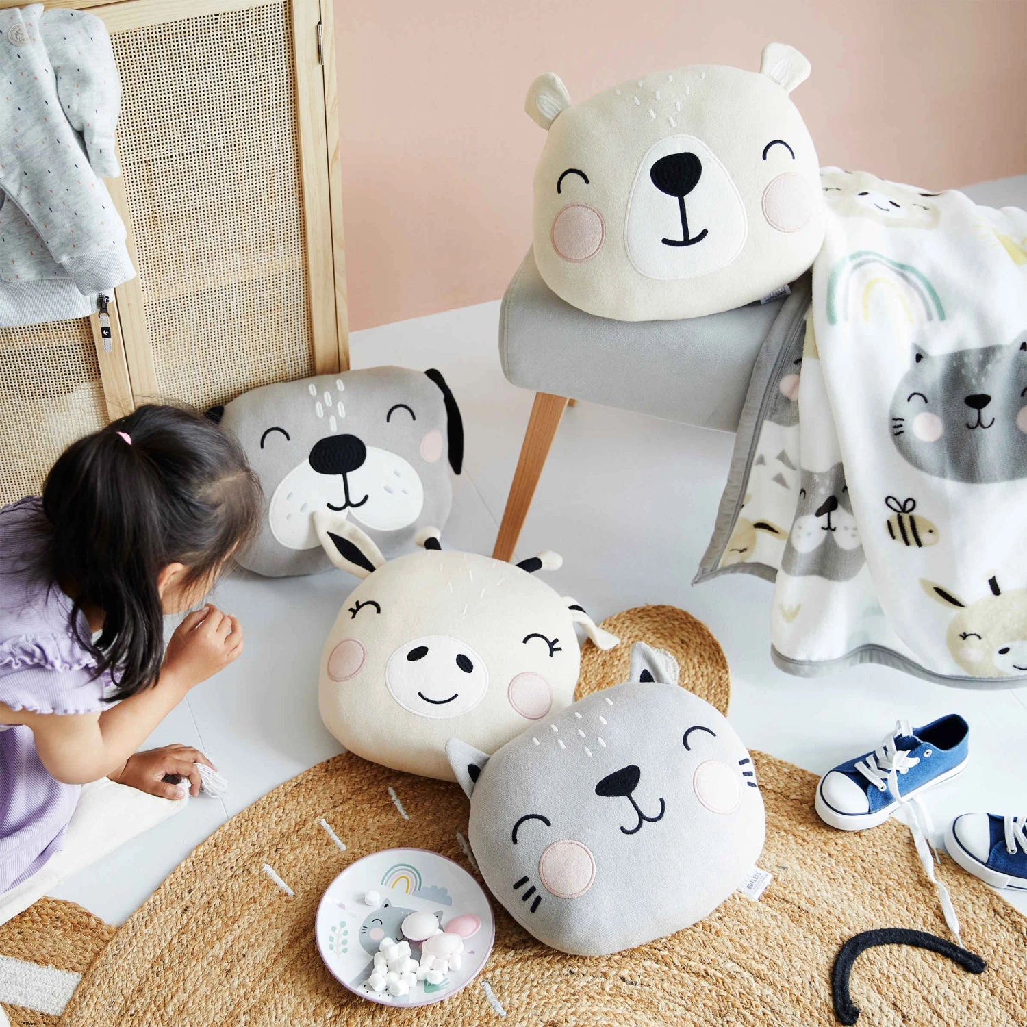 TINY TOWN Kissen Bär L 32 X B 35cm 2 TINY TOWN Kissen Bär L 32 X B 35cm – Bild 2