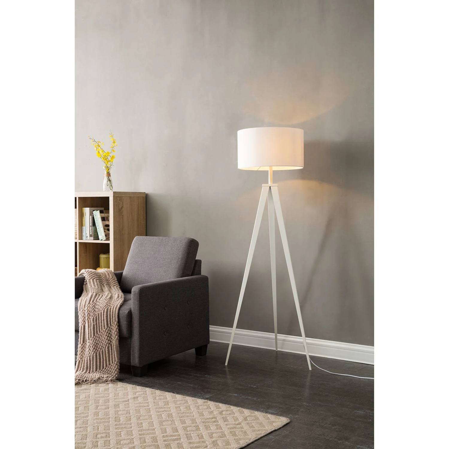 TRIPOD ASMO Stehleuchte 9 TRIPOD ASMO Stehleuchte – Bild 9