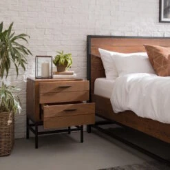 GRASBY Nachtkommode -Bestes Möbelhaus Geschäft 71001103 2 871661d6 10ca 49bb b785 e45433aca0b5