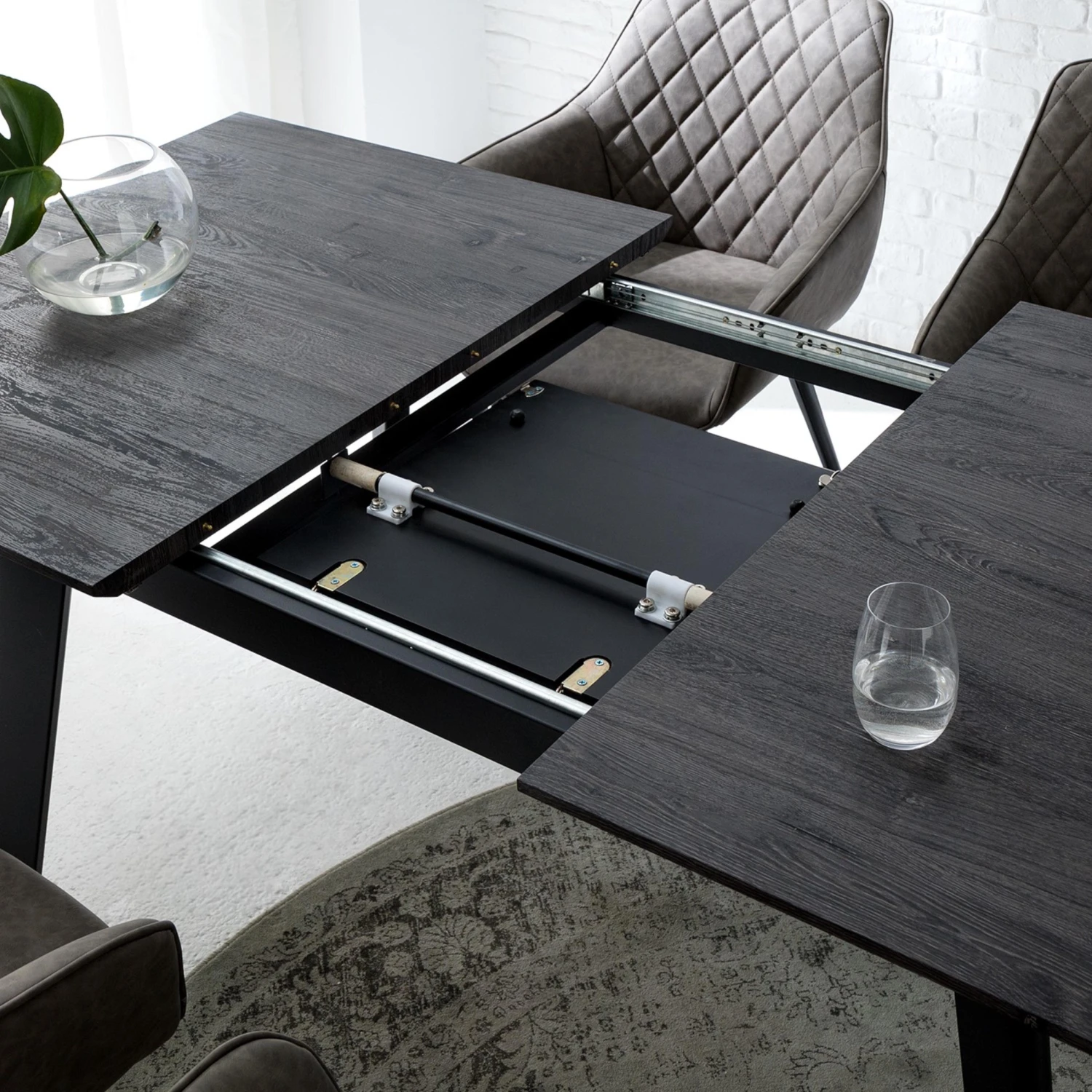 MANNFORD Esstisch 7 MANNFORD Esstisch – Bild 7